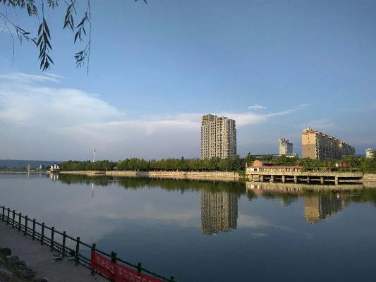 灵宝天气预报，一座小城的四季呼吸与生活哲学